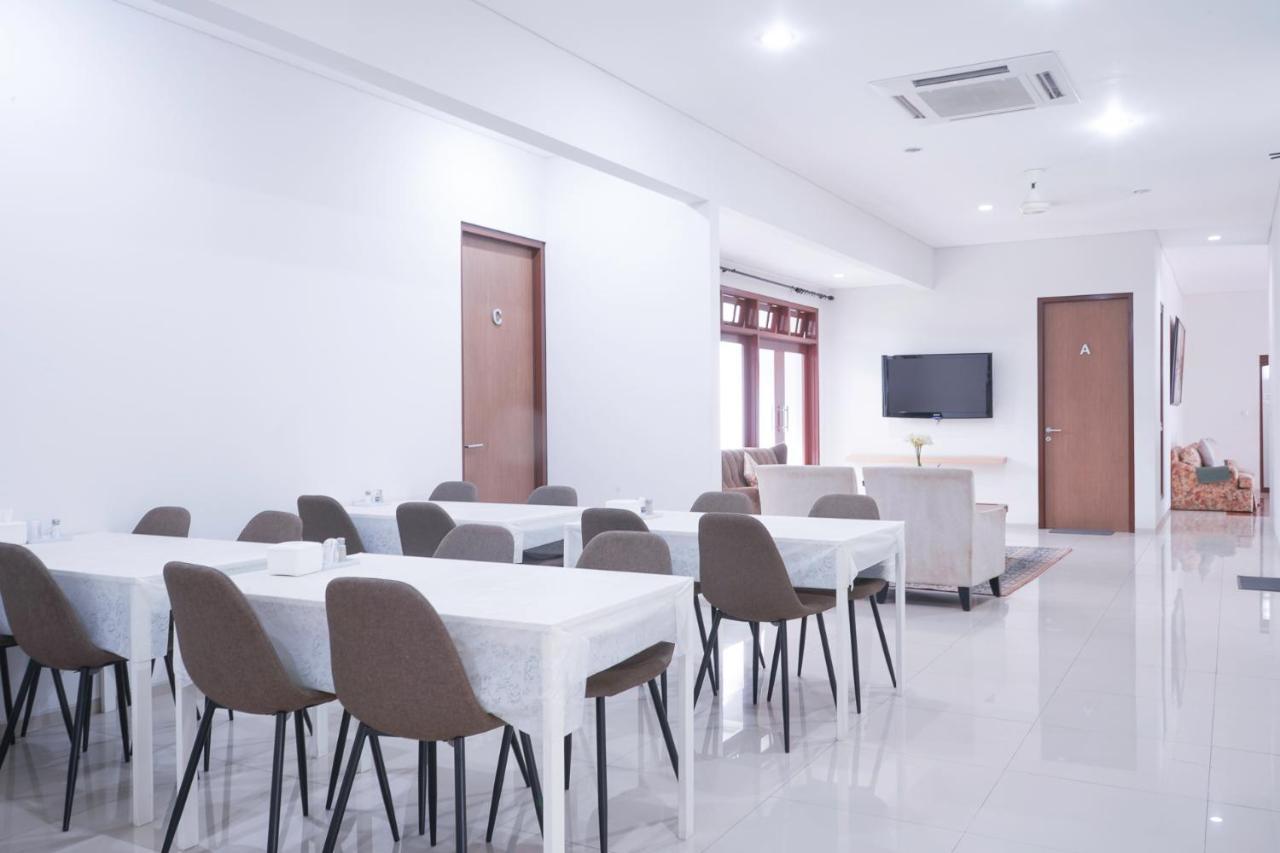 Mk House Tendean Jakarta Ngoại thất bức ảnh